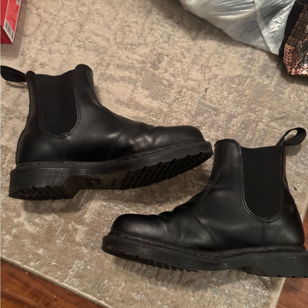 Dr. Martens Chelsea Boot